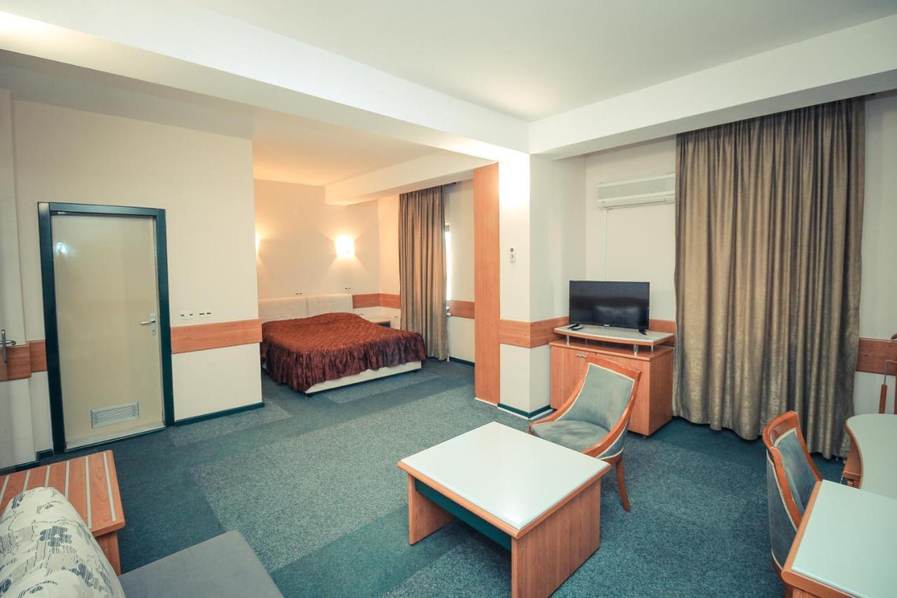 אוהריד Hotel Cingo מראה חיצוני תמונה