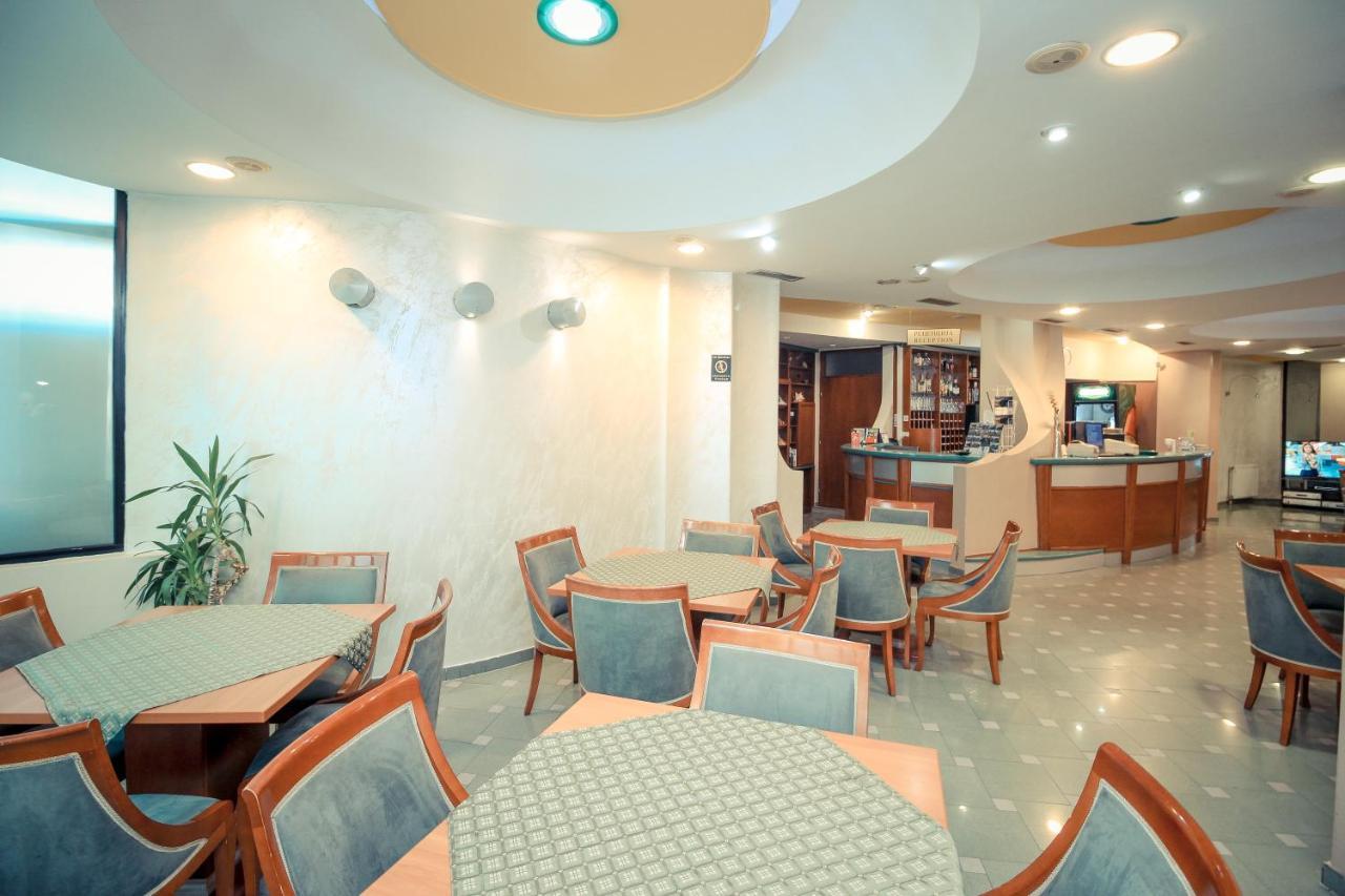 אוהריד Hotel Cingo מראה חיצוני תמונה