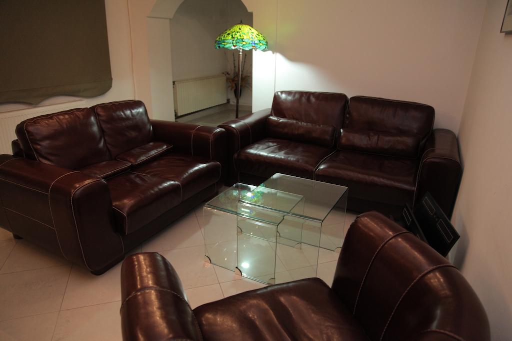 אוהריד Hotel Cingo מראה חיצוני תמונה