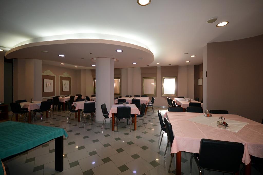 אוהריד Hotel Cingo מראה חיצוני תמונה