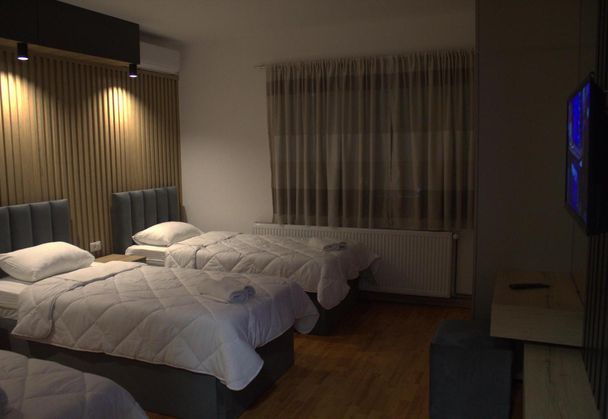 אוהריד Hotel Cingo מראה חיצוני תמונה