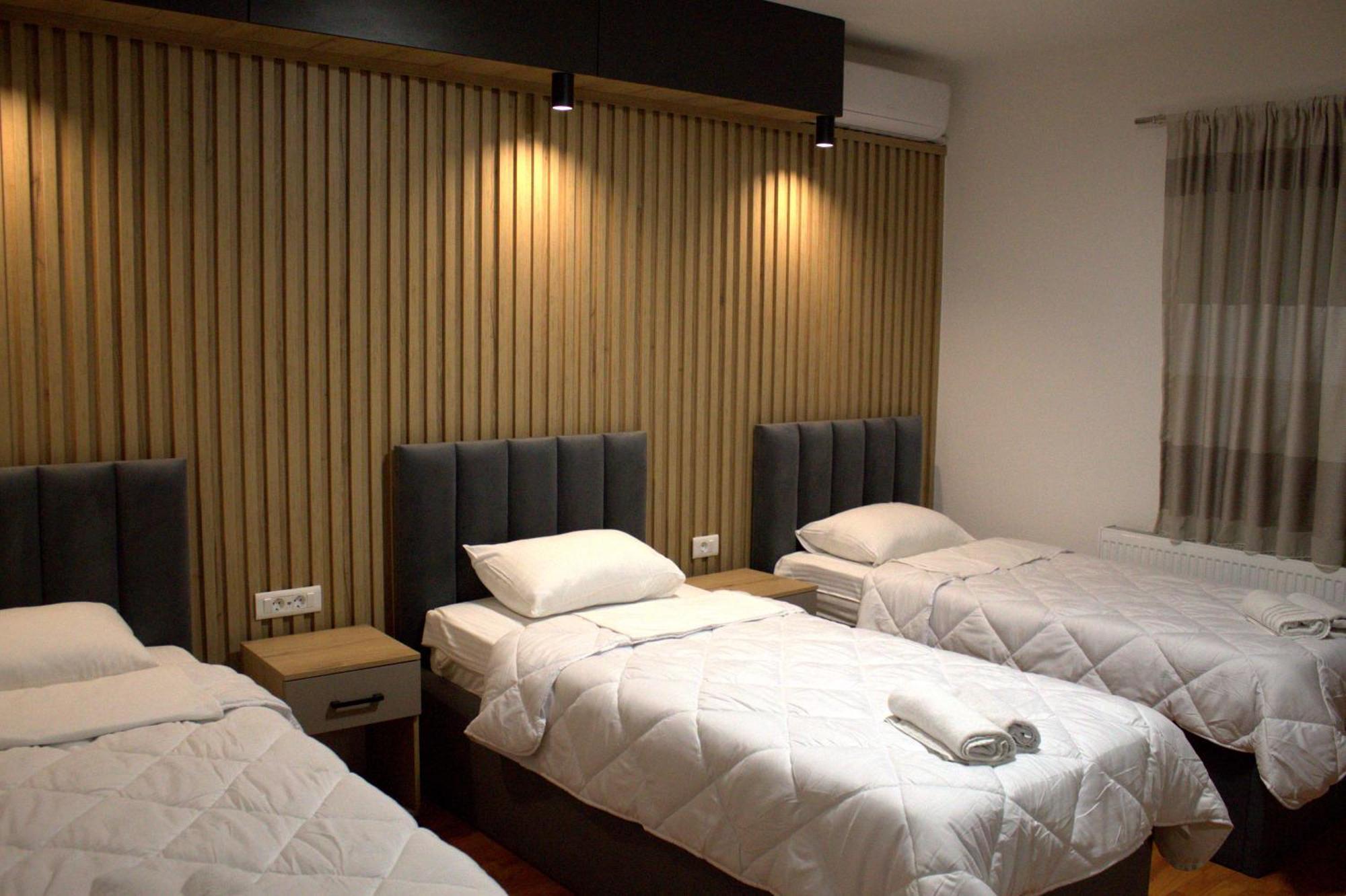 אוהריד Hotel Cingo מראה חיצוני תמונה